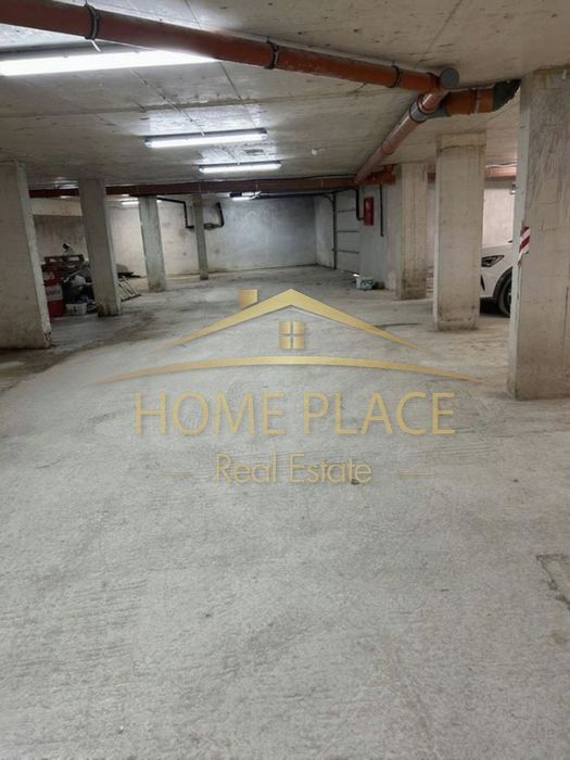 Подземно паркомясто в Бриз