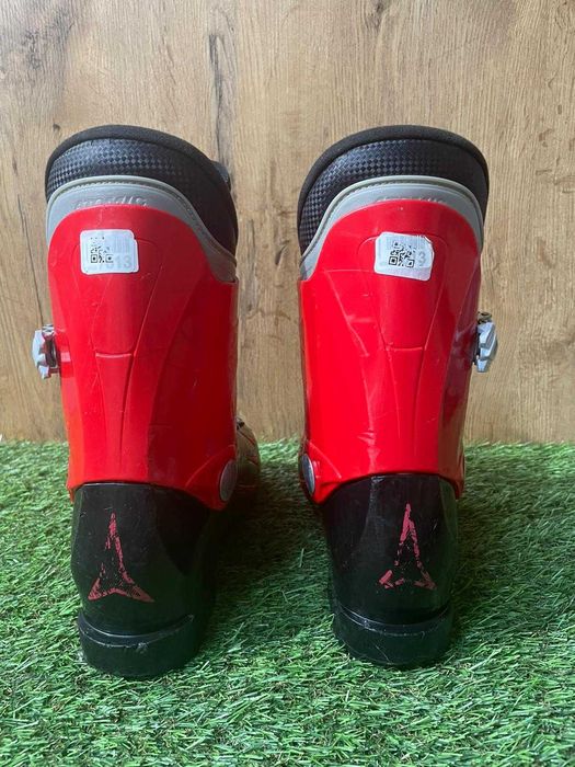 Clapari ATOMIC marime EU 38