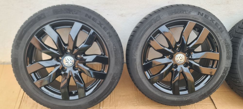 Jante 17 anvelope de iarna 215 55 17 passat b8,t roc,superb,karoq