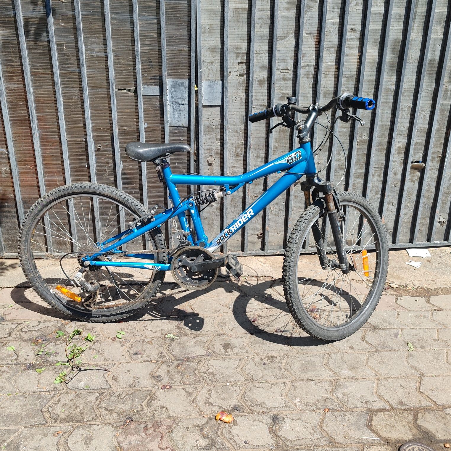 Vând bicicletă copii mountain bike