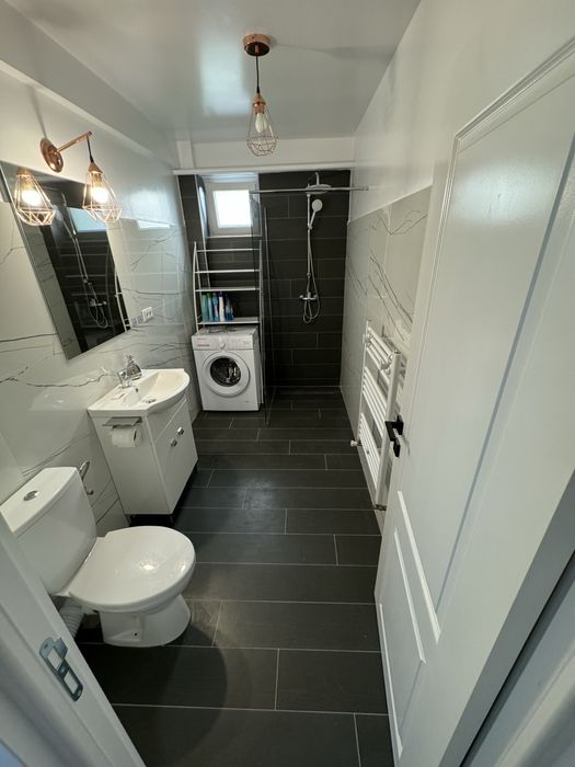 Inchiriez apartament centru, zona Piata Mare