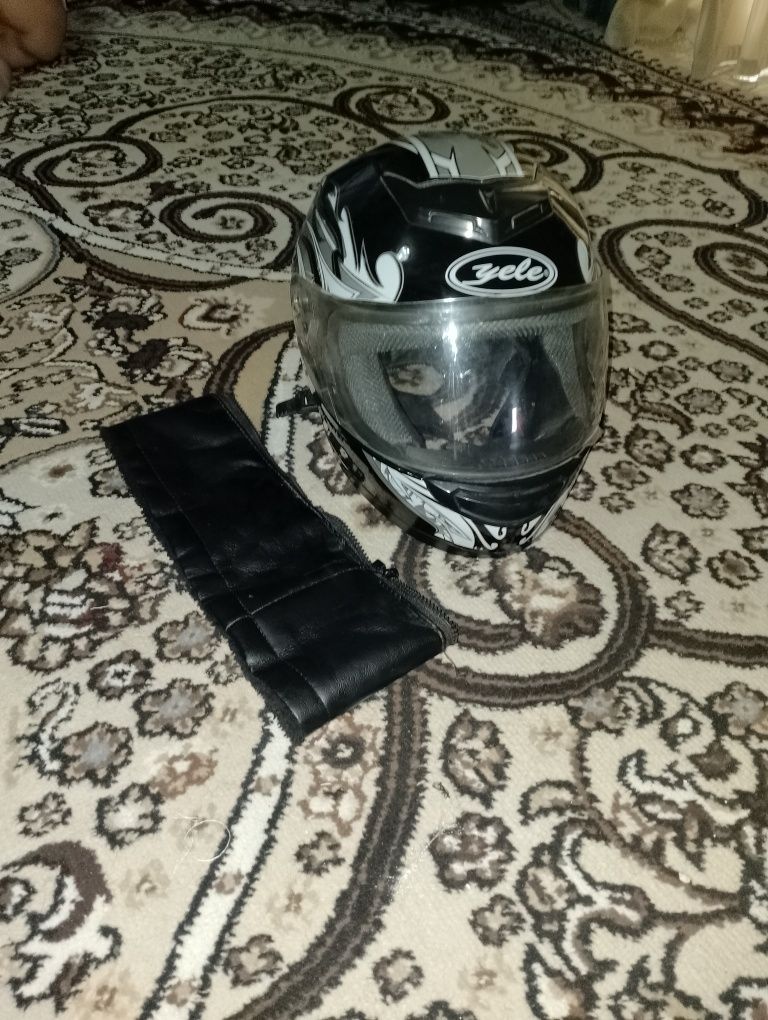 Moto kaska sotiladi