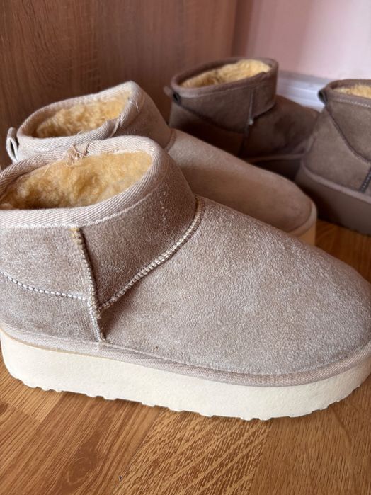 Велурени  пухкави боти