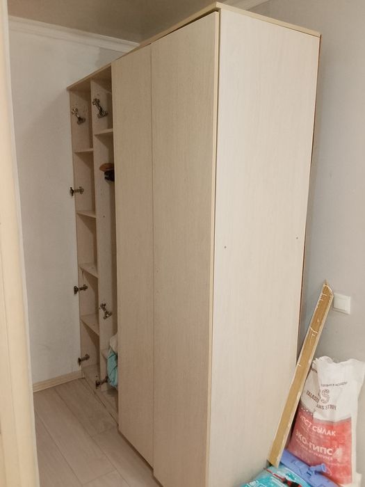 Шкаф в неплохом состоянии