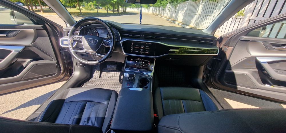 Audi A6 C8 2021/ 245CP