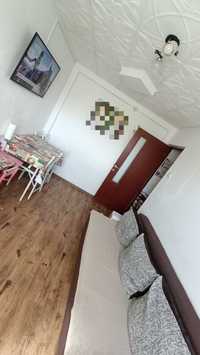 Vand apartament 2 camere