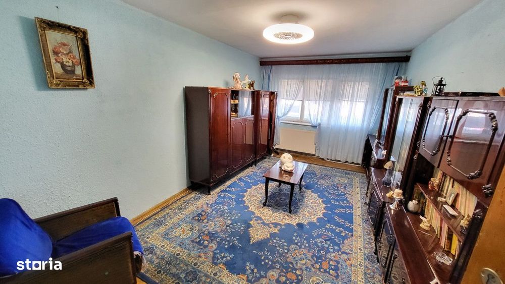 Apartament 2 camere + boxa, in Targu Jiu, cartier Traian