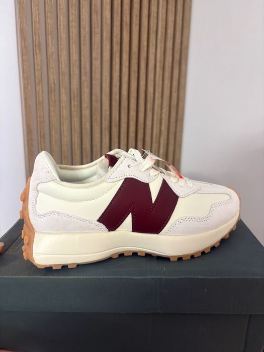 New Balance сникърси/маратонки