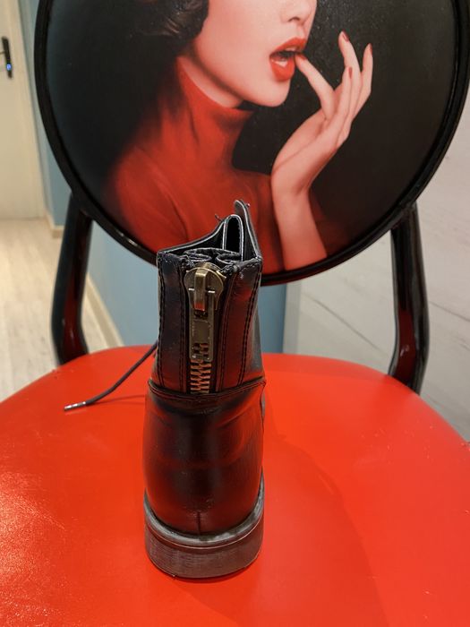 Черни боти с цип в задната част, размер 40