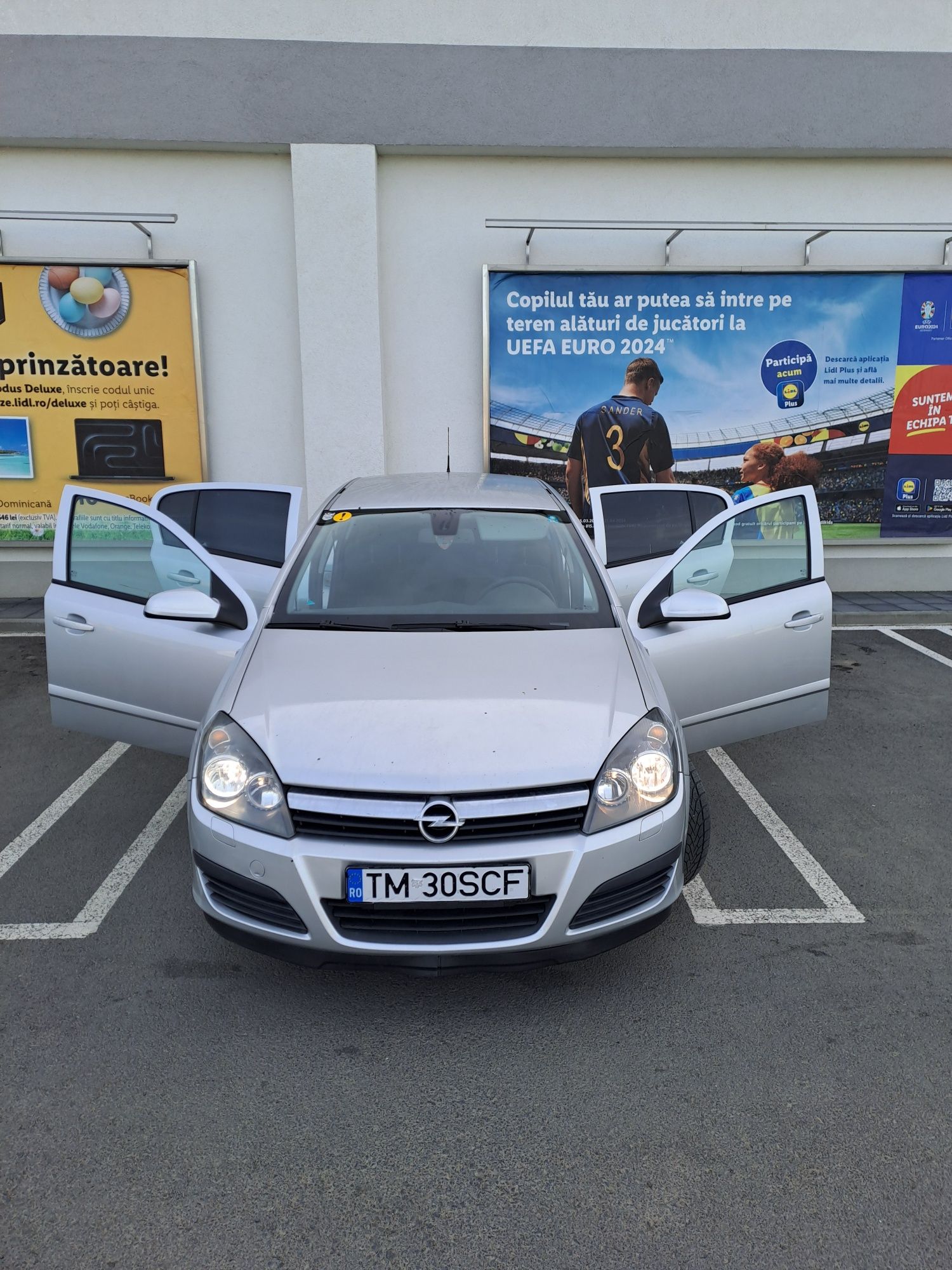 Opel Astra h, 1,9 cdti, 3600 euro