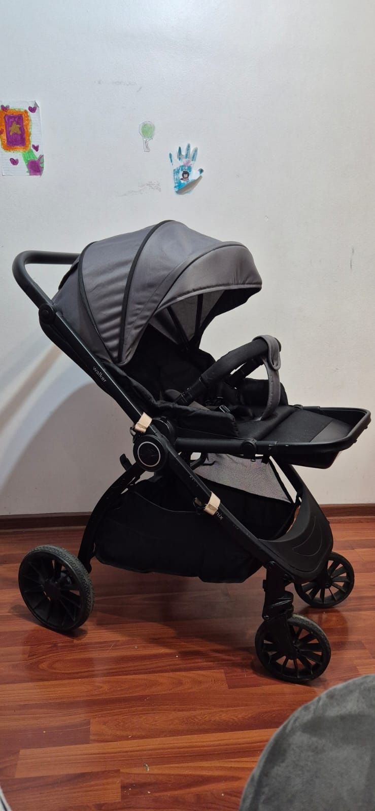 Продам коляску Tomix Walker 2 в 1