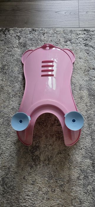 Vand suport plastic ptr spalat la chiuveta bebelusi