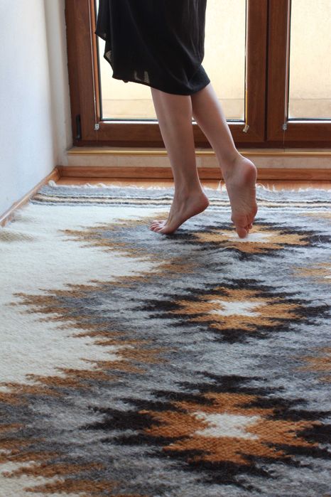 Ръчно тъкани килими.