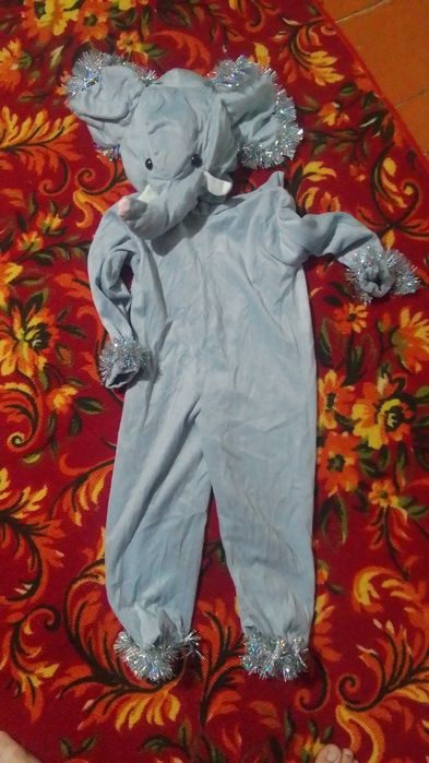 Продам новогодний костюм слоника