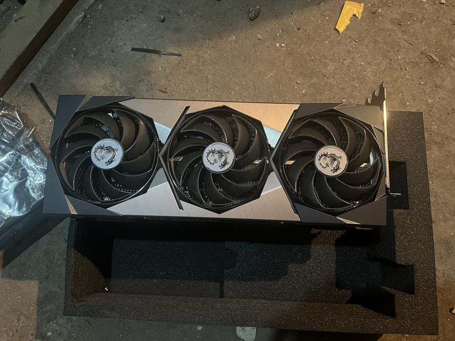 Geforce Rtx 3090 ti suprim X se