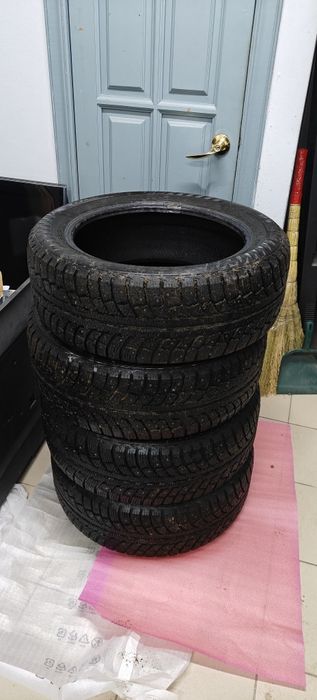 Продам комплект зимних шин, Torero(Matador) почти новые, 215/55R17