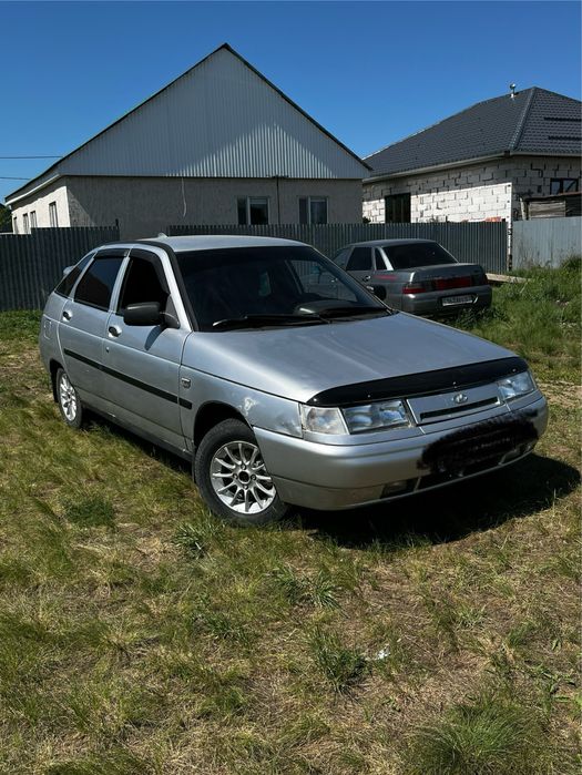 Продам (ваз) 2112