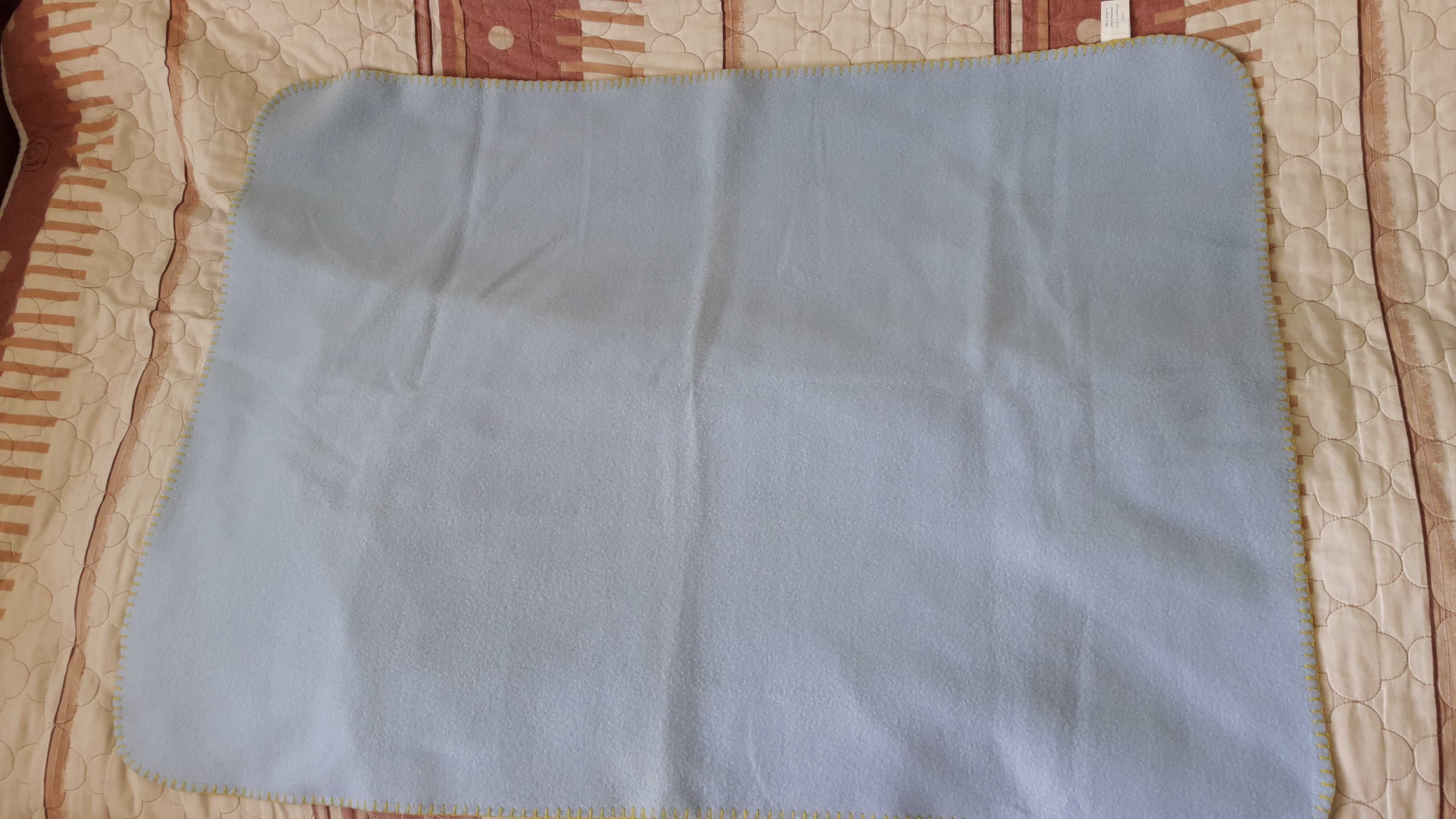 Детски одеяла с размери 100-75 см., 2 броя