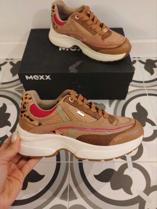 Спортни обувки Mexx