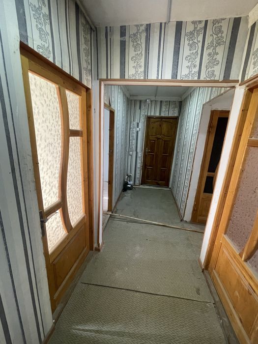 3 хоналик дом сотилади