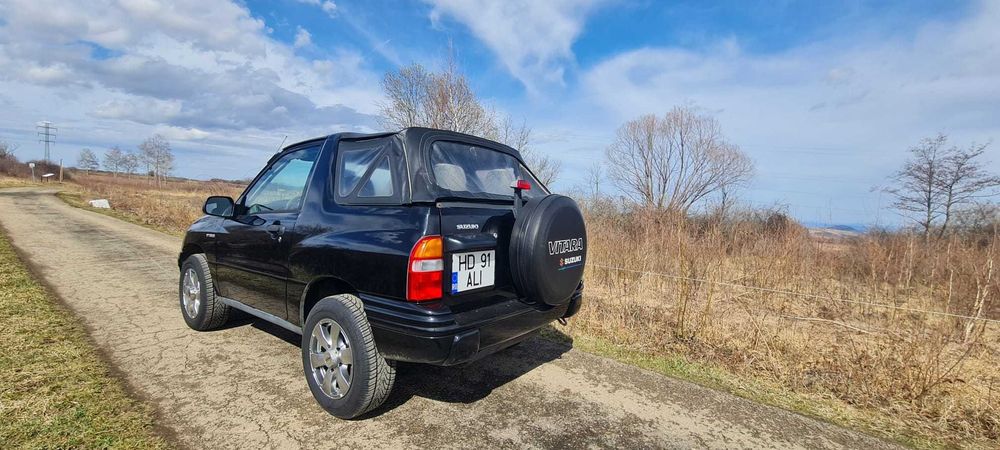 Suzuki Grand Vitara Cabrio 2.0 benzină, 128 CP, 4x4, model Canada