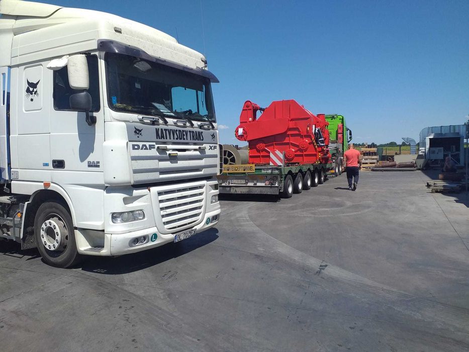 Transport ,trailer ,transport agabaritic ,relocari ,