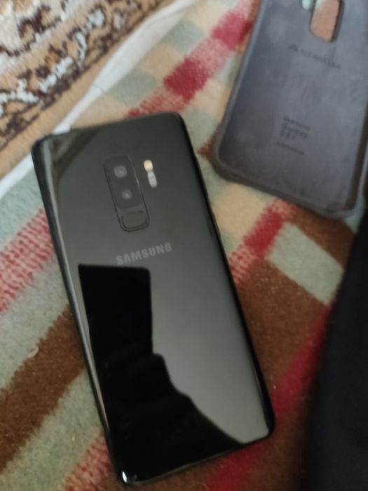 Samsung s9+ 64gb