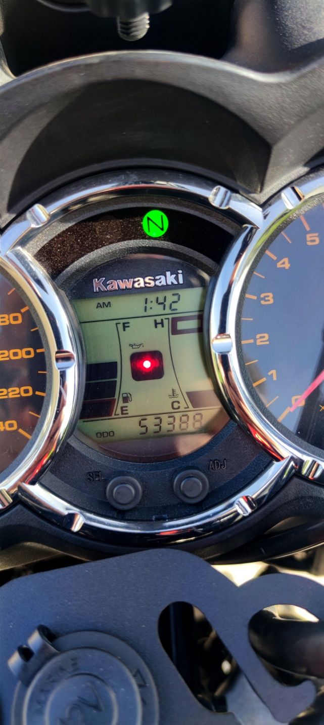 Vând Kawasaki KLV 1000 ( Suzuki V-strom 1000)
