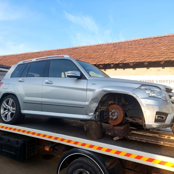 Mercedes W204 GLK250 CDI на части OM651