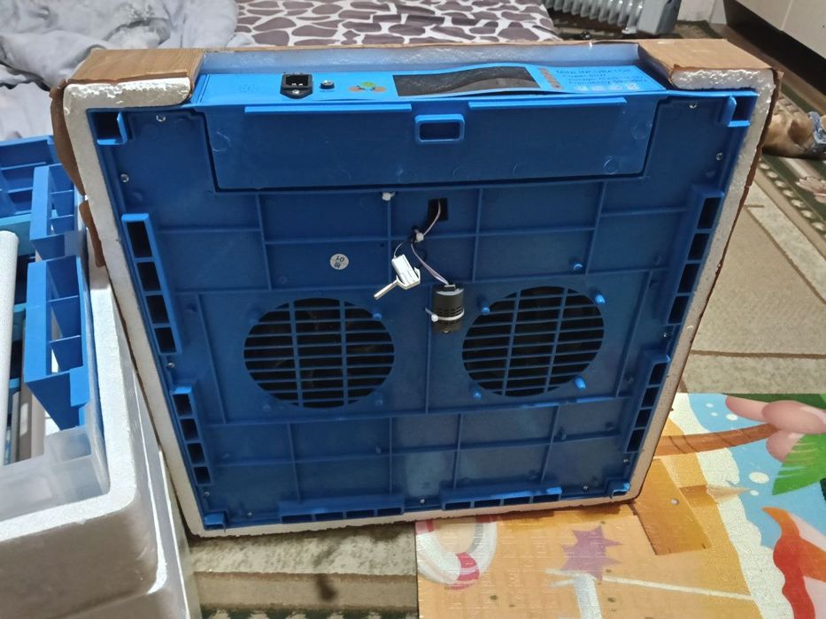 Срочно продаётся инкубатор