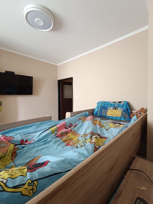 Двуетажно легло + скрин