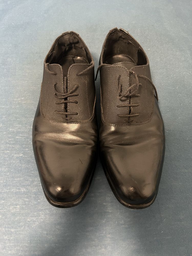 Pantofi Eleganți Zara Man din Piele Neagră