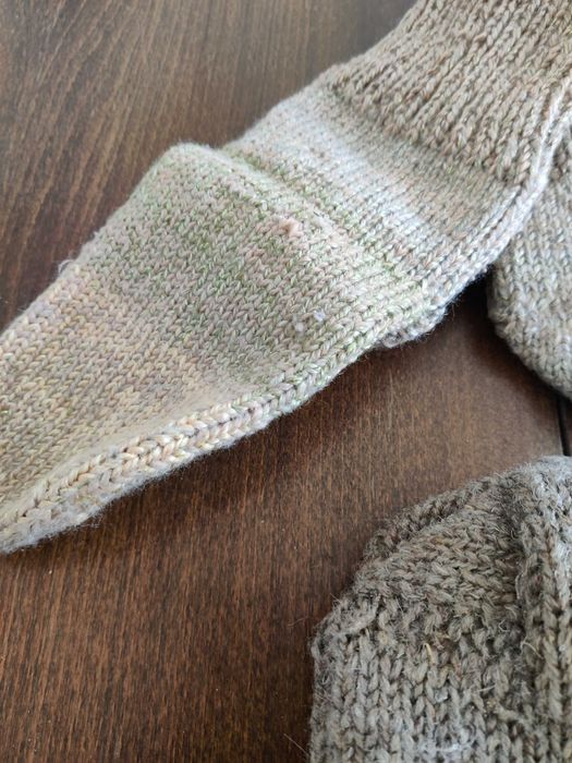 Ръчно плетени чорапи