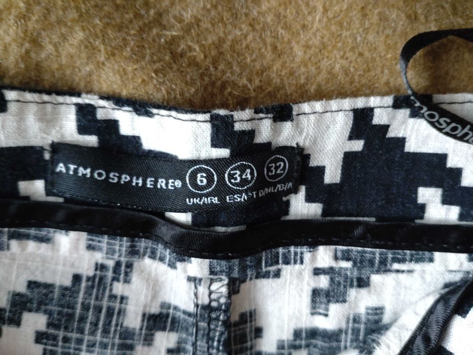 Bluza H&M, Pantaloni scurti