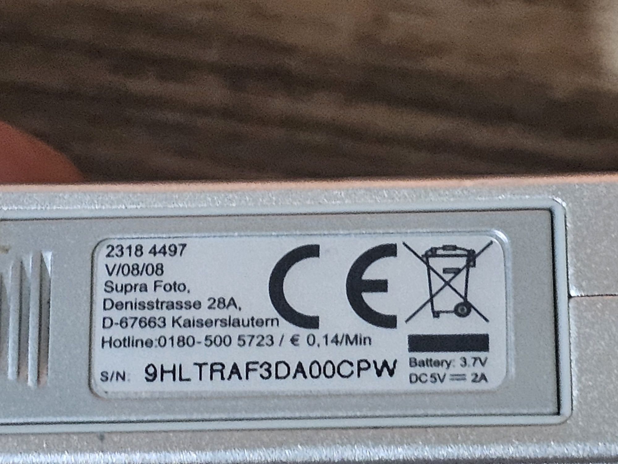 Traveler Super Slim XS80 – Чисто нова батерия и оригинал. 1GB SD карта