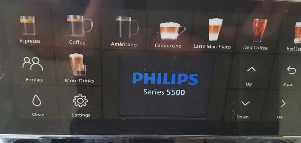 Oferta Espressor Philips EP 5500 LatteGo EP5541 expresor+filtru