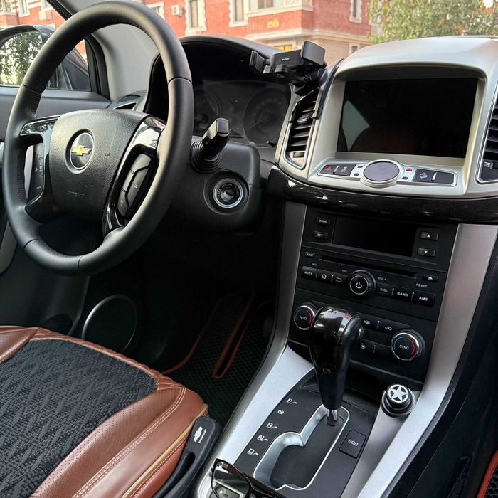 chevrolet captiva 3 v6\256лс\7 местная - баклажан цвет