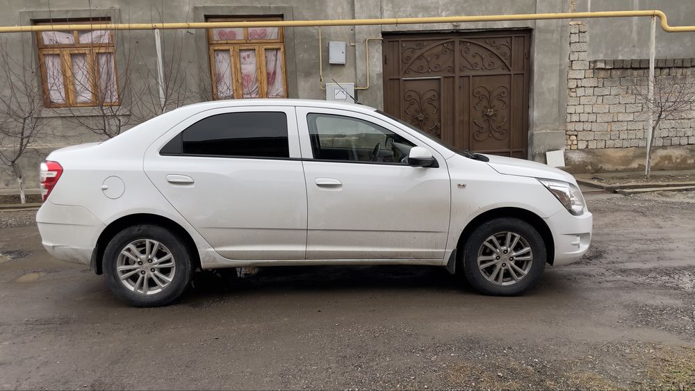 Cobalt 2020 gaz/benzin ideal srochna sotiladi