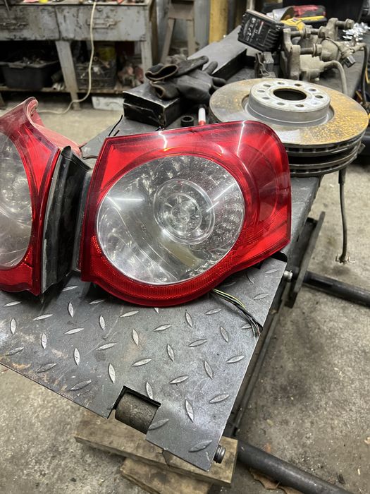 Tripla dreapta aripa / caroserie Vw Passat B6 Break