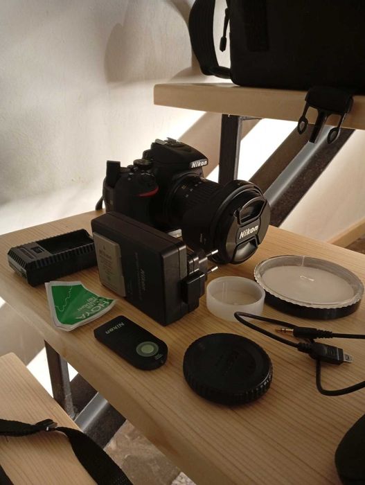 Професионален Фотоапарат Nikon D5600 + Статив и Екстри Супер Оферта!!!