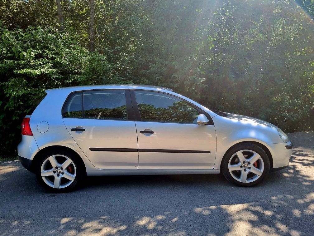 Volkswagen golf 5, an 2004
