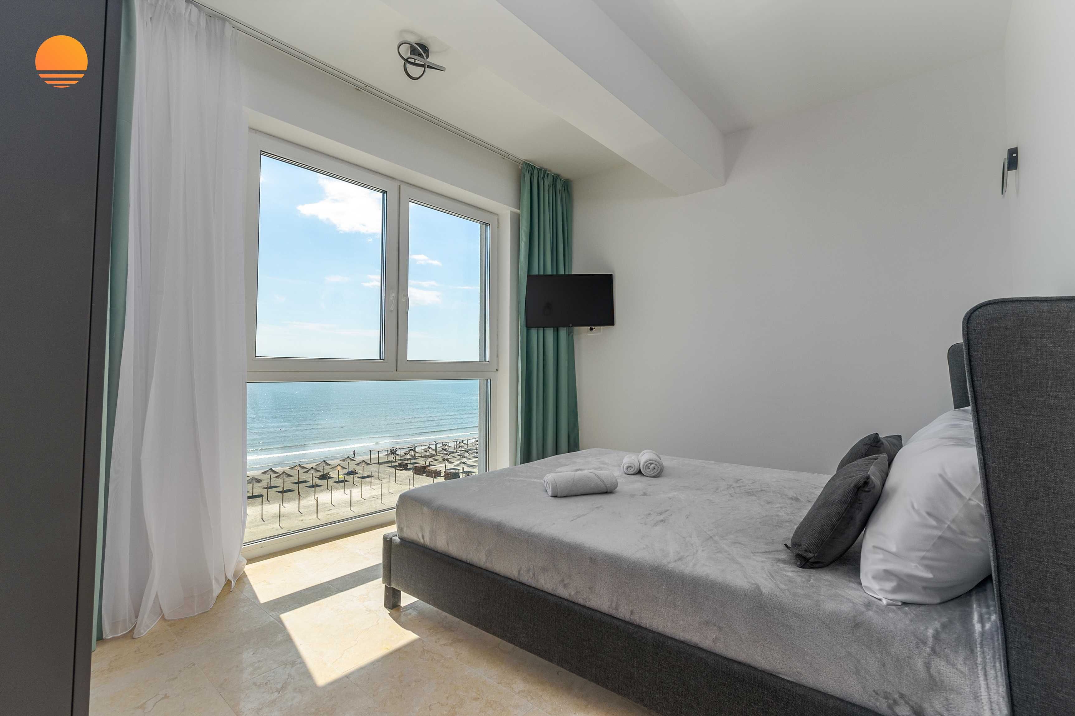 Cazare Azzurro Beachfront vedere la mare - Mamaia Sat - ByChoice