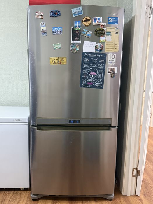 Продается холодильник можно в рассрочку