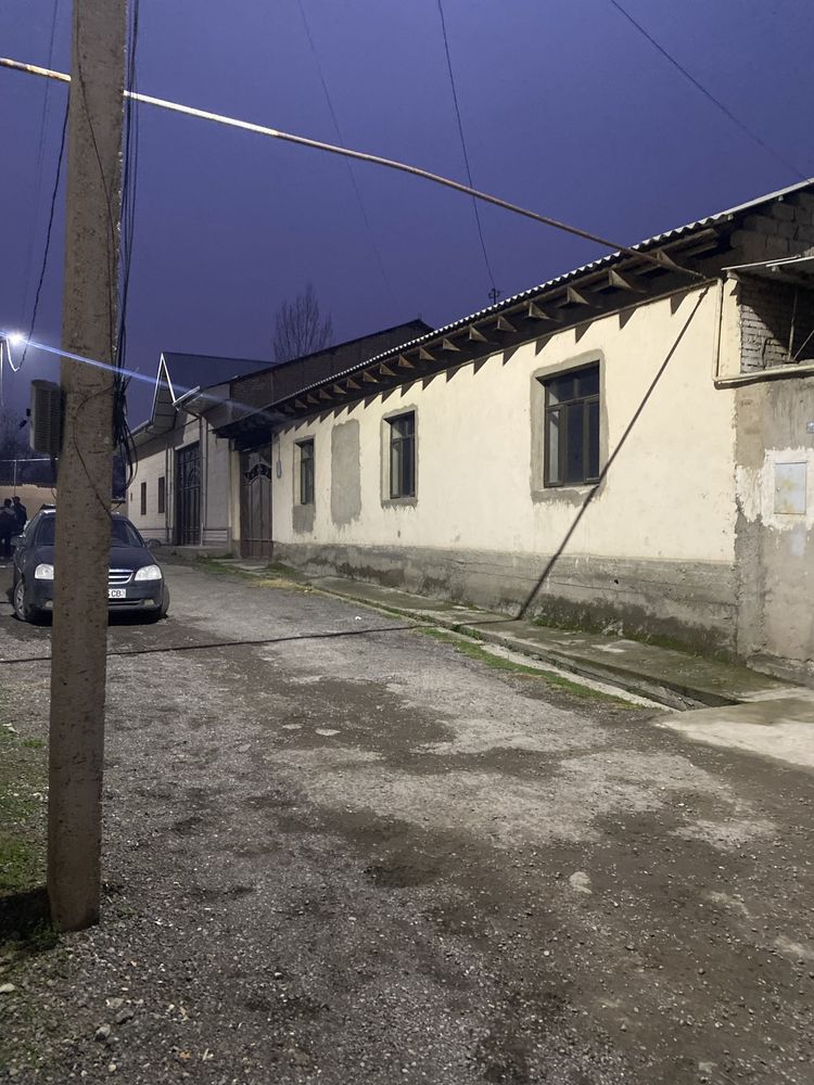Zangota tumanida Toshkentdan 3 km uzoqlikda hovli joy sotiladi srochno