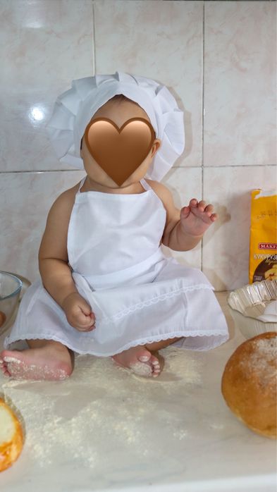 Поварской колпачок, фартук для малыша до года.