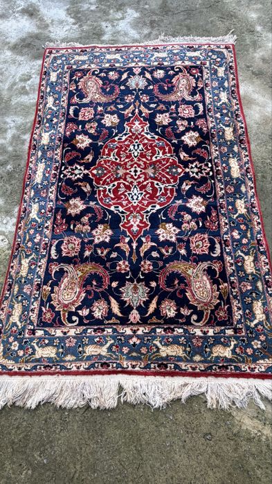 Персийски Ръчно Тъкан Килим