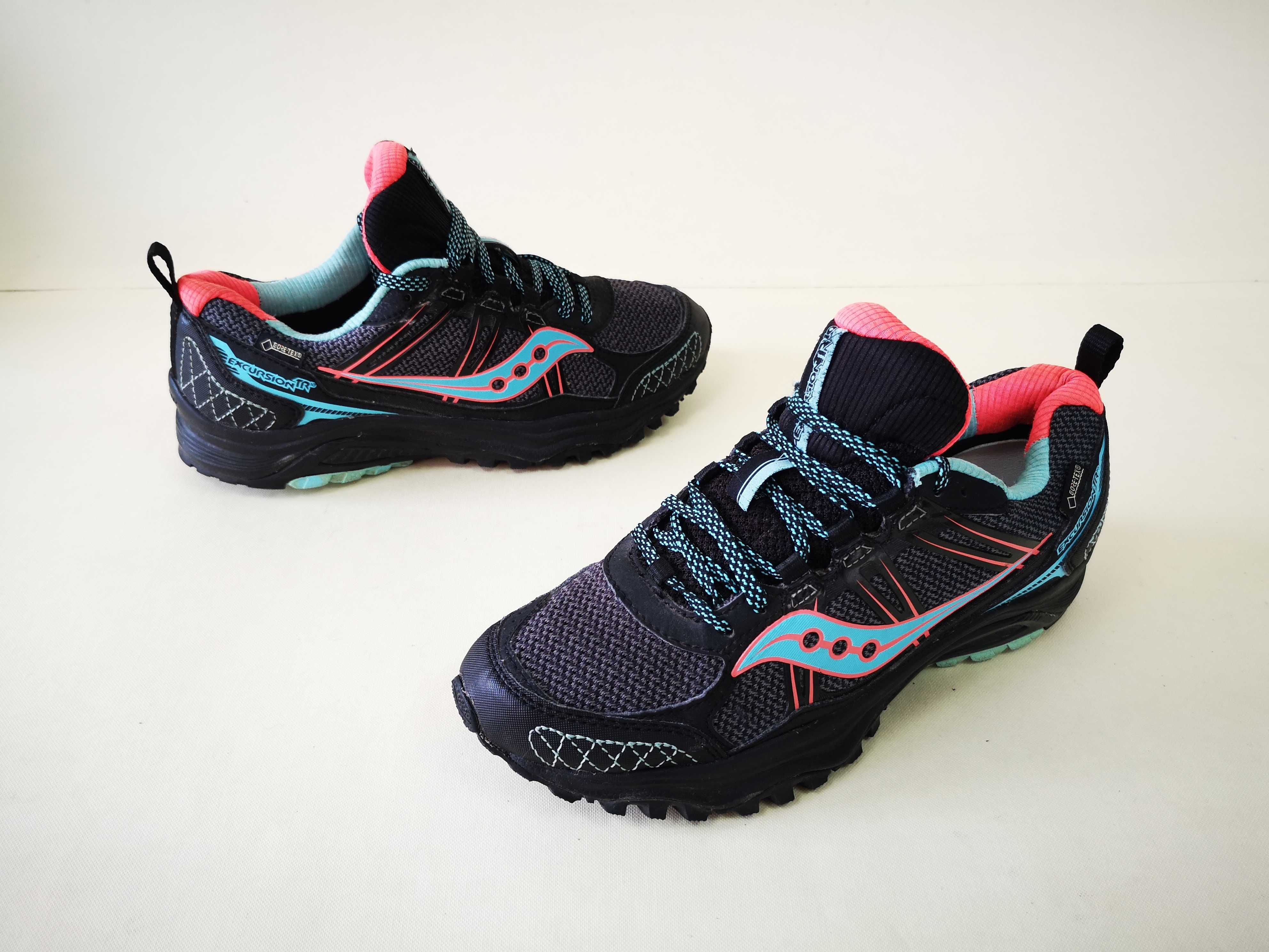 Adidasi Ghete munte alergare maraton 37 38 SAUCONY GORETEX Ca NOI