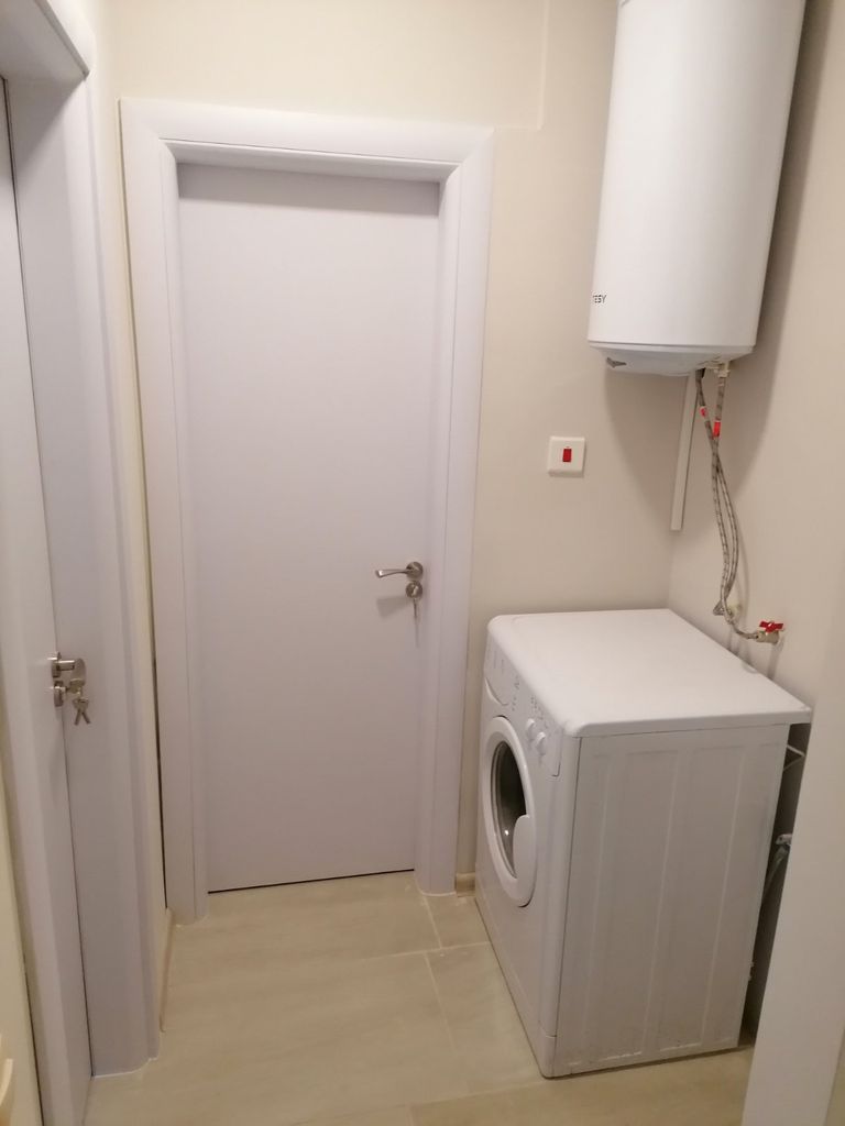 Дава се под наем Тристаен апартамент в Горна Оряховица - 70 кв.м за 280.5 € - Снимка #10