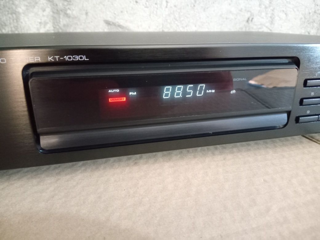 Tuner Kenwood KT-1030L
