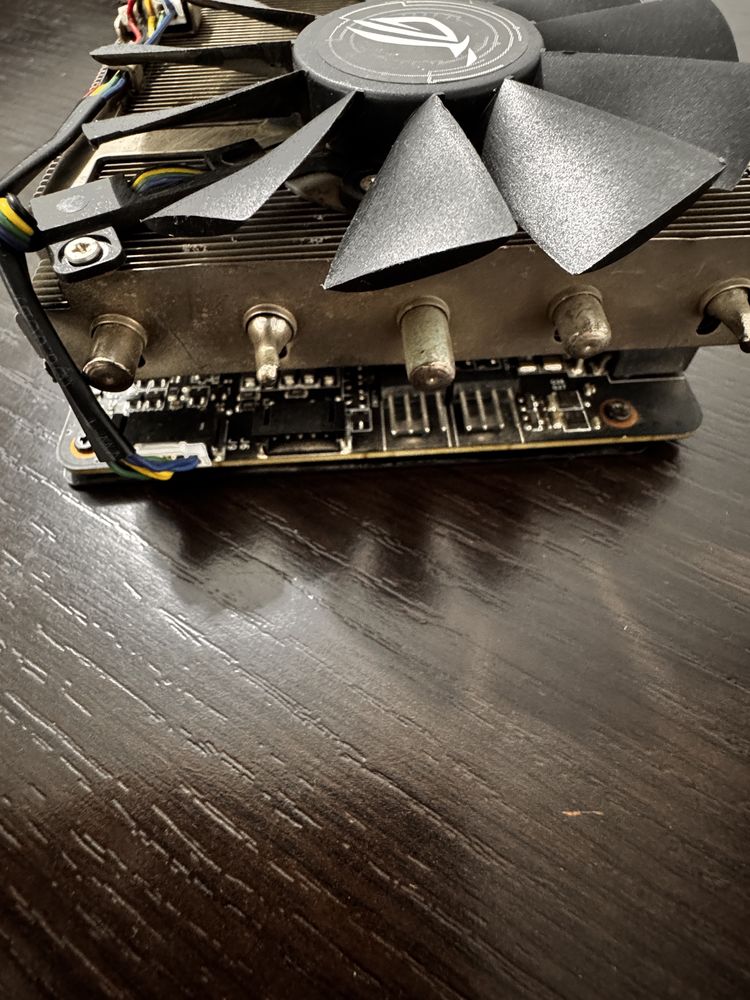 Gtx 1070 ti rog strix